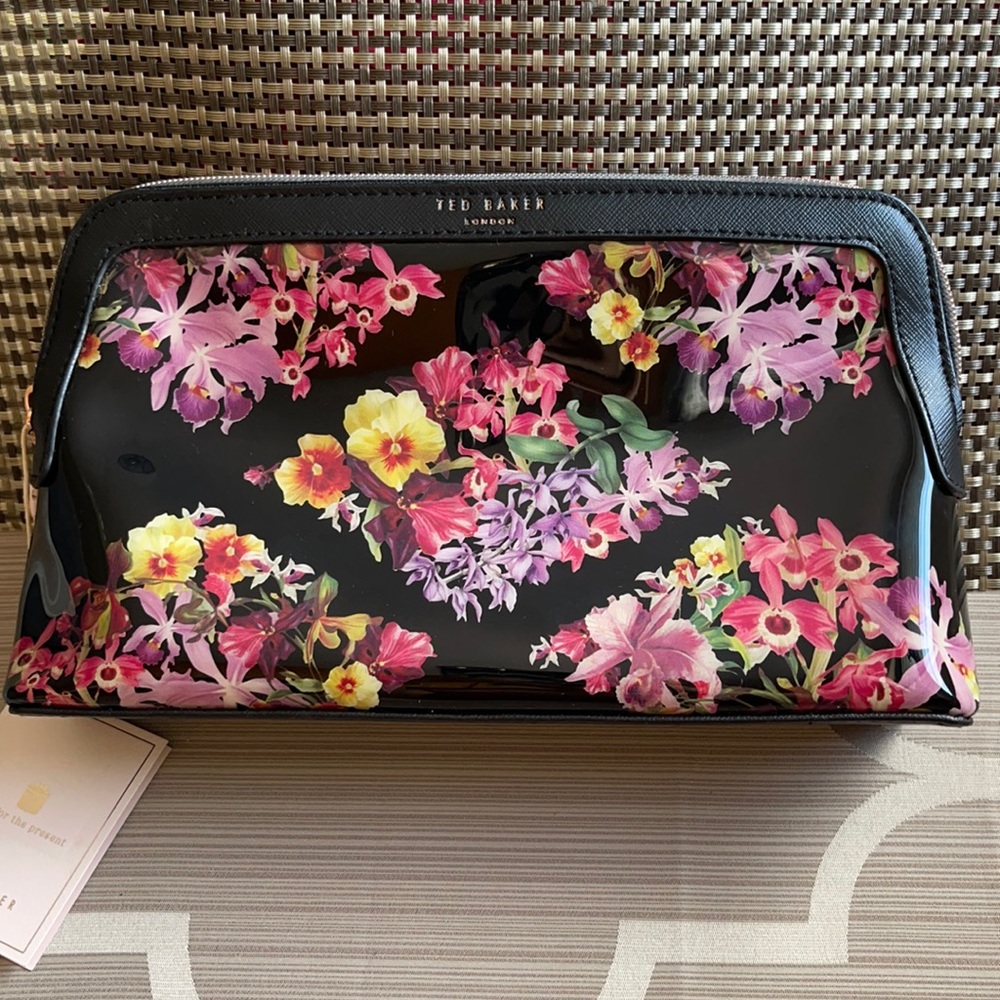 🍁NWT Ted Baker Large Wash Bag / Cosmetic Bag